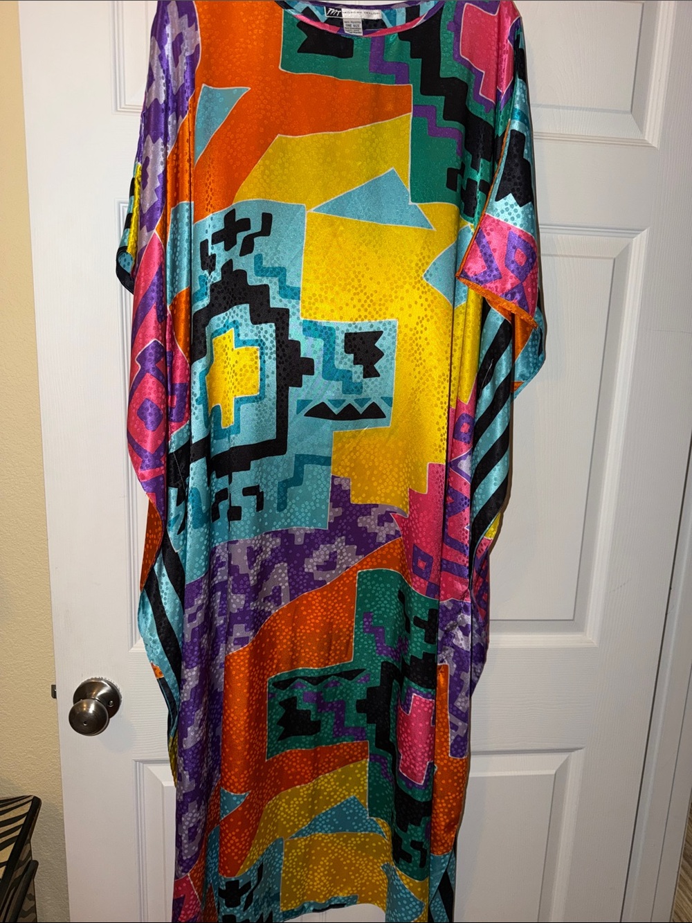 Morgan Taylor Vibrant Multicolor Geo-Print Home Accent Throw / Decorative Fabric